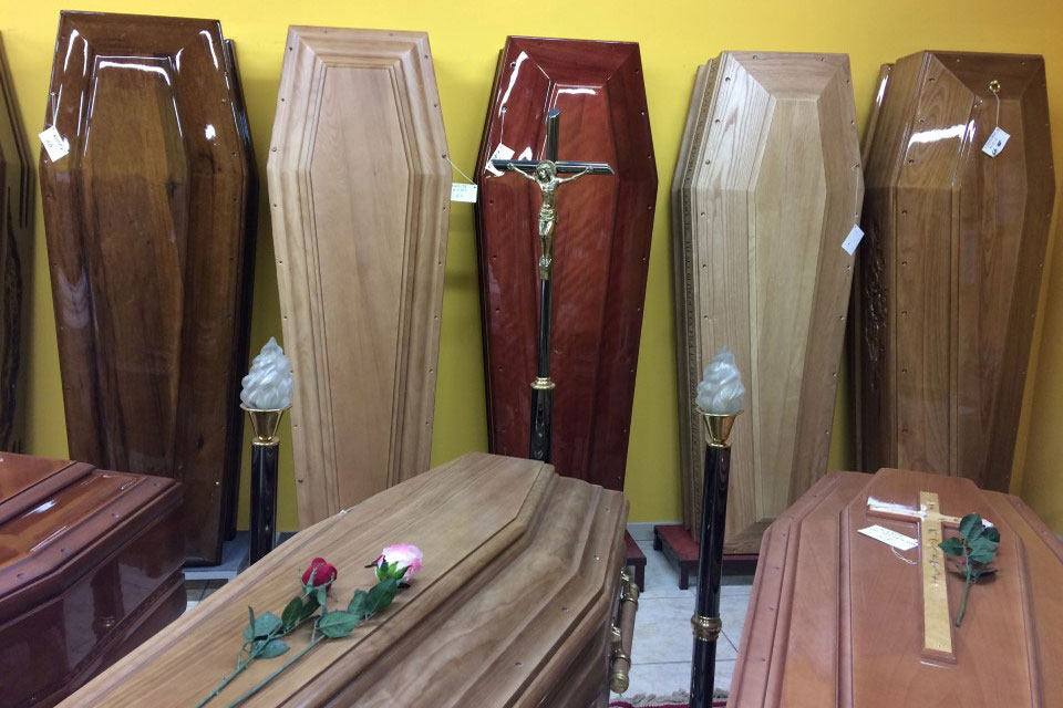 Agenzia Funebre - 07